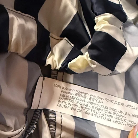 Zara Striped Raincoat with Yellow Accents - Picture 4 of 4